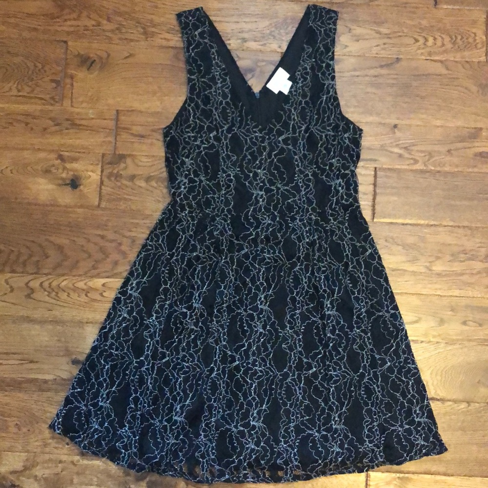 Sienna Sky black and white lace dress Large